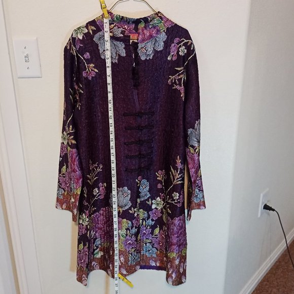 Chinese Traditional Dark Purple Floral Roses? Long Shirt Frog Ties Size Small - Picture 5 of 13